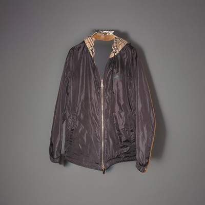 Burberry Windbreaker Jacket Reversible Large Gently Used Excellent