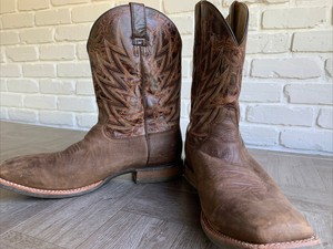 ariat challenger boots