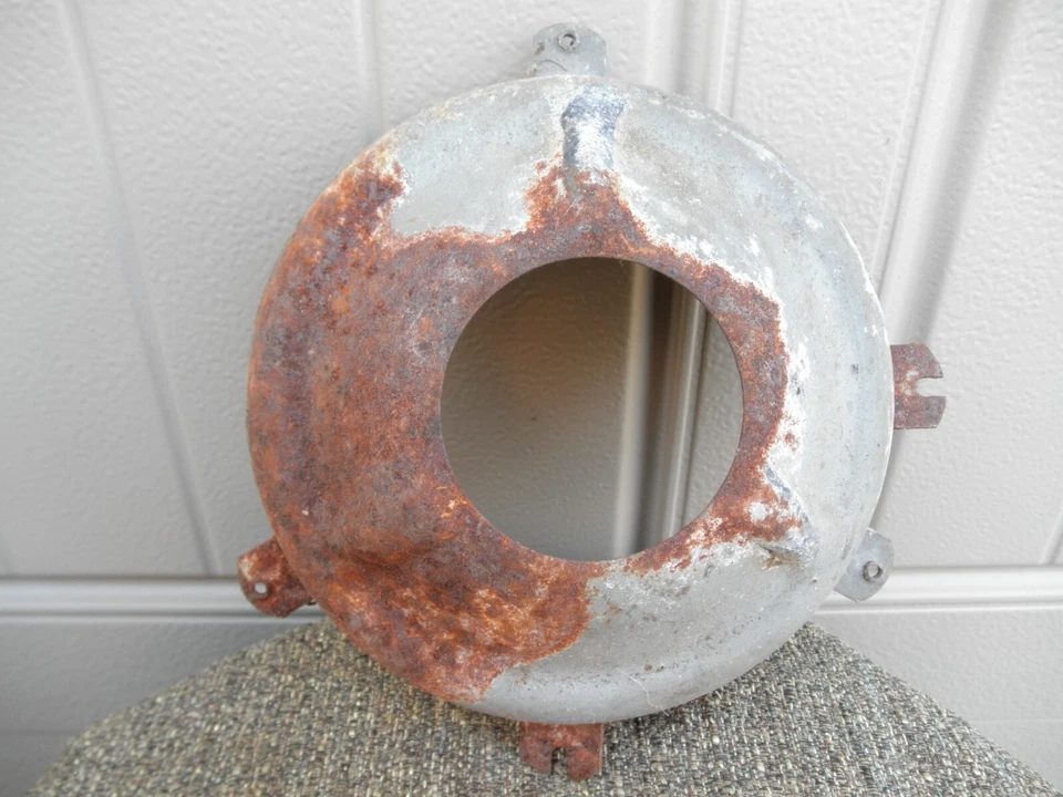 Juego de cucharones de faros Studebaker Champion, Commander, President 1941 #274275 Foto 4 de 4