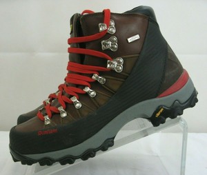 dunham waffle stomper