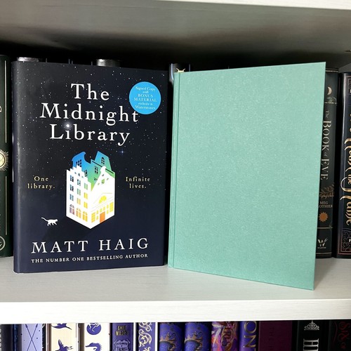 Waterstones Signed Exclusive First Edition The Midnight Library by Matt