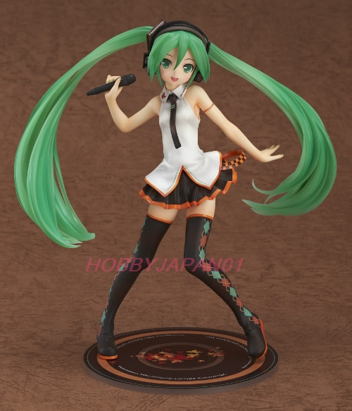 LIMITED EDITION Miku Hatsune Lat type Autumn Color Ver. 1/8 Figure