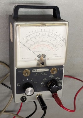 Heathkit VTVM IM-11/D Vacuum Tube Röhren Voltmeter