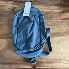 Uniqlo Crossbody Bag UNISEX 64 Blue Color NWT