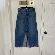 GAP Denim Maxi Skirt Size 28/6 Front Back Slit Raw Hem Y2K