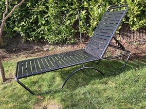 Tropitone Kahana Mid Century Modern Chaise Lounge Patio Lawn Pool Chair Black