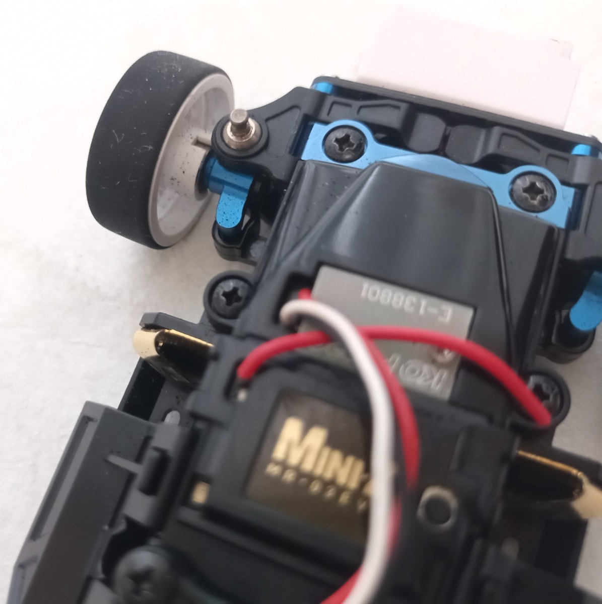 Kyosho Mini-Z MR-03EVO Narrow Many Option Chassis & Blue Motor
