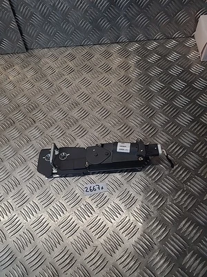 MÉCANISME DE VERROUILLAGE DE HAYON COFFRE ARRIÈRE HYBRIDE PHEV 1.5 2020 MG... - Photo 1/4