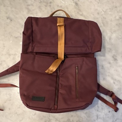Kathmandu Since 1987 Maroon Hiking Backpack Zip Buckle Closure Padded Straps