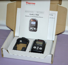 Thermo RadEye PRD 4250671 Personal Radiation Detector With Cover, Manual & Box