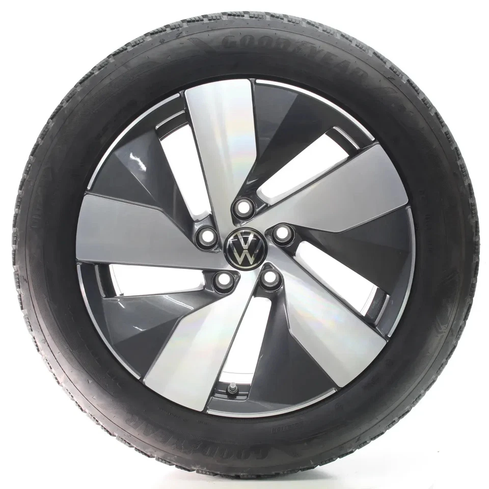 VW Passat B9 Variant CJ Winterräder Bologna Goodyear 215/55R17 DOT24 3J0601025B - Bild 2 von 4