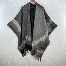 Poncho Womens One Size Gray Black Fuzzy Knit Fringed Cape Wrap Shawl Ruana