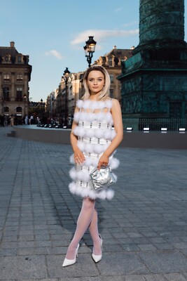 BEAUTIFUL JOEY KING 8X10 Photo