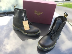 dr martens 1460 41