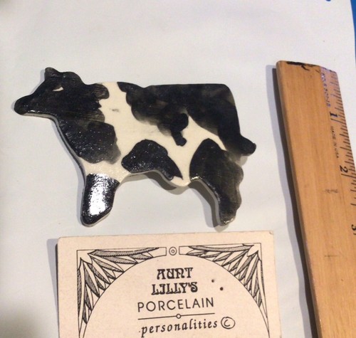 Aunt Lilly’s Porcelain black and white cow pin Brooch Holstein Dairy Cow Milk - Picture 3 of 3