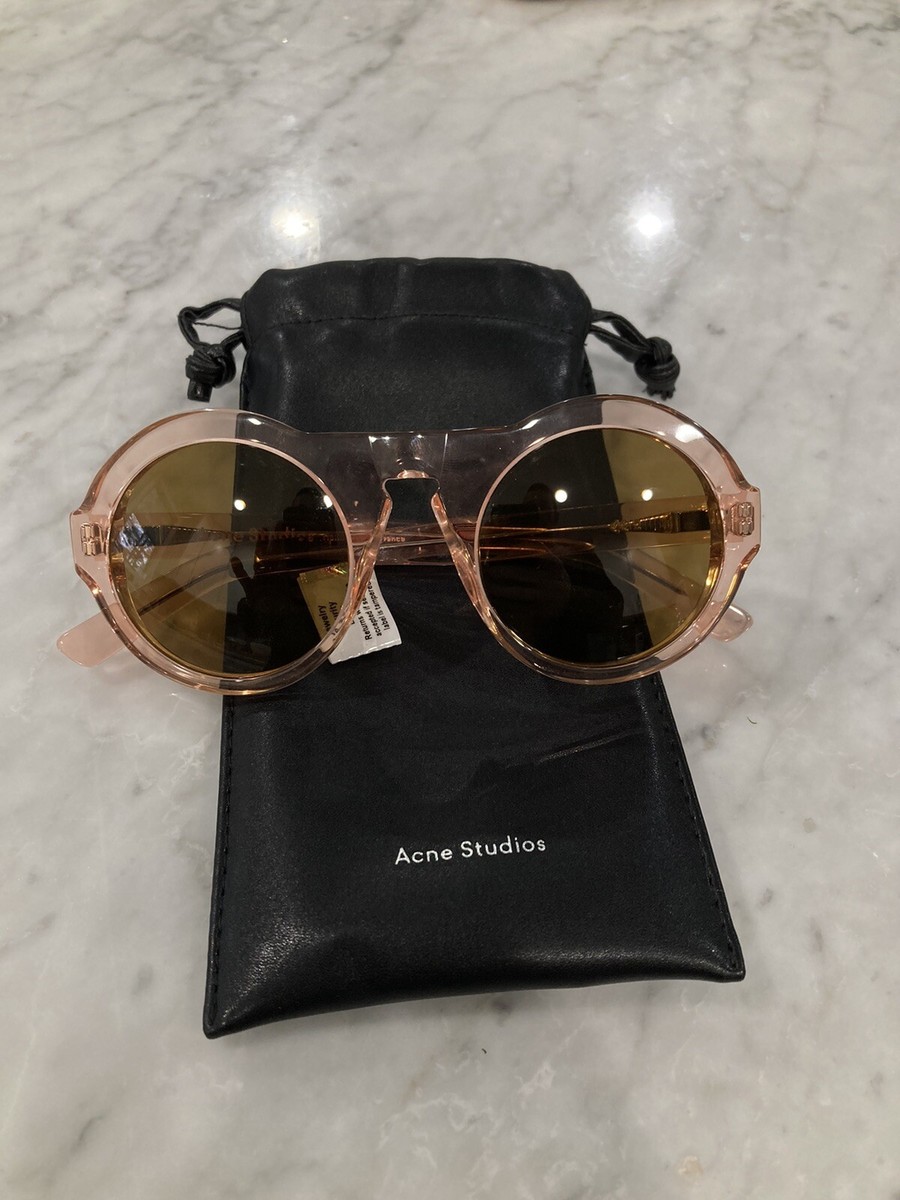Acne studios Pernilla sunglasses. Metal Frame Charm Sunglasses (C30060-BWF-ANTIQUE-SILVER) main image 4
