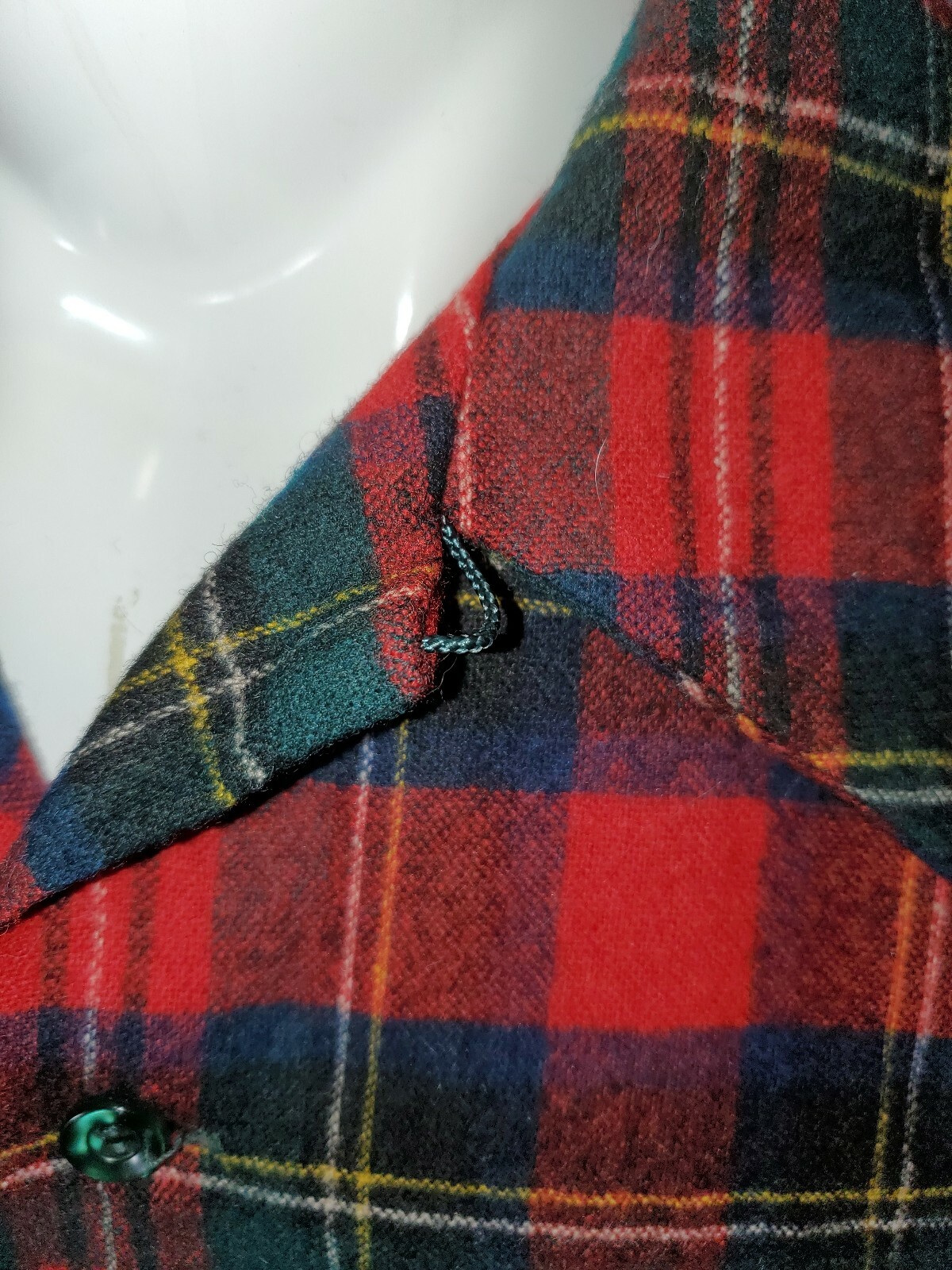 Vtg PENDLETON Red Plaid Wool Loop Collar Flap Poc… - image 4