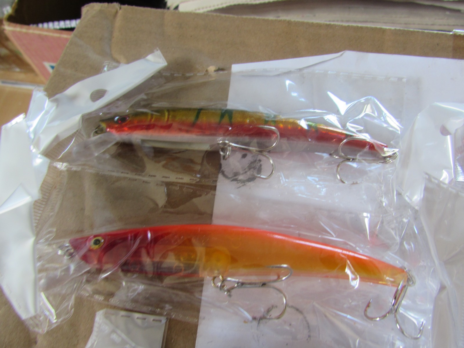 lot 15 various new rapala style larger salmon pike fishing lure plugs crankbaits - Image 2
