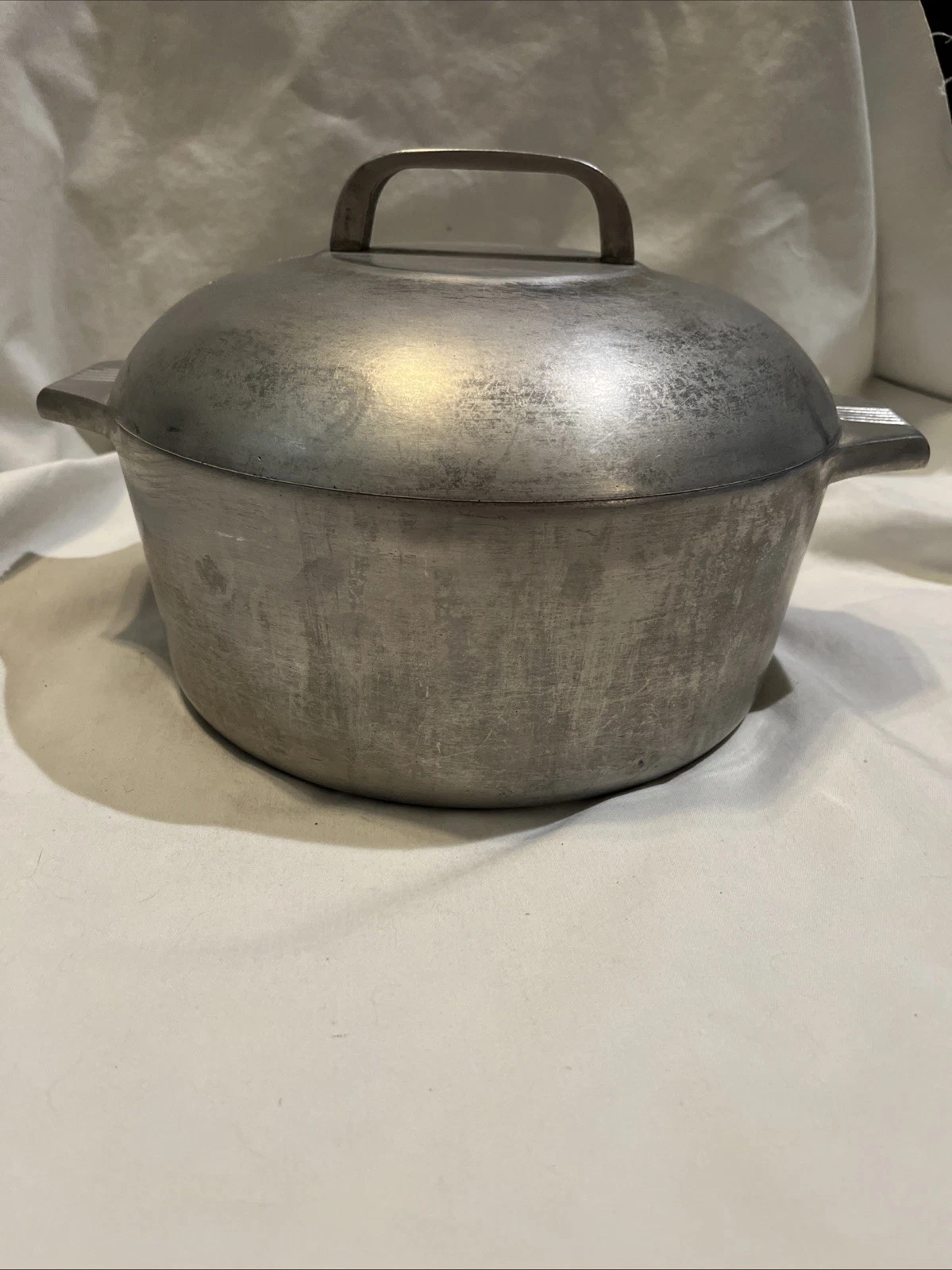 Vintage Wagner Ware Magnalite Sidney 4248-P Round Roaster 5 Quart