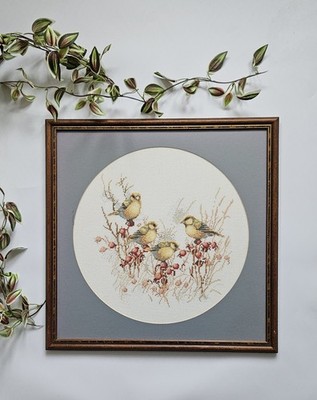 Seltener Vintage Lanarte gezählter Kreuzstich ''Vögel & rote Beeren'' gerahmt böhmisch