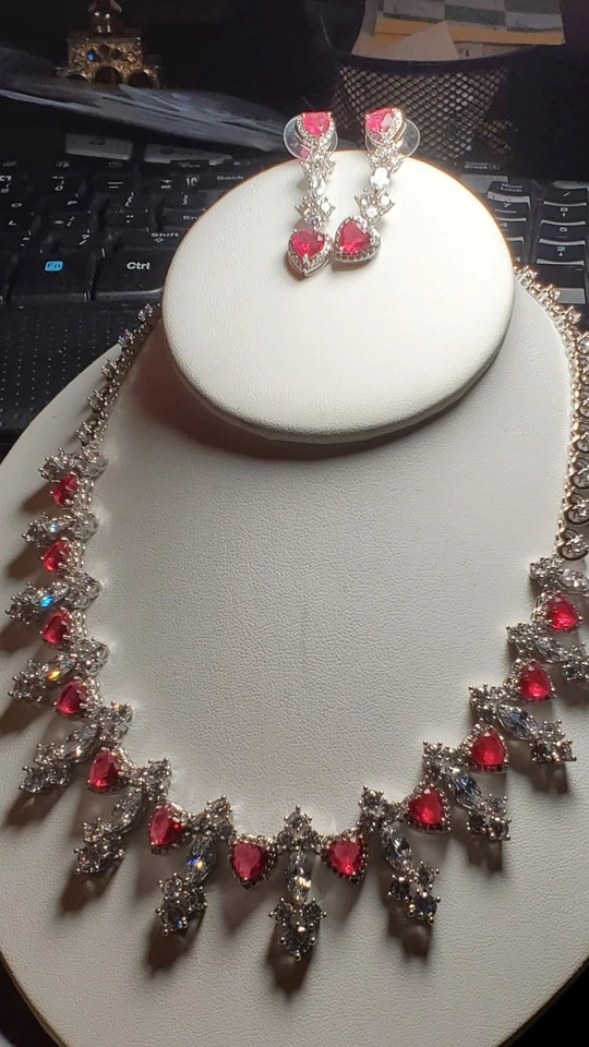 W PENDIENTES ZAFIRO Y RUBÍ - COLLAR CHAPADO EN ORO BLANCO 18K JUEGO DE PLATA ALEMANA Foto 3 de 4
