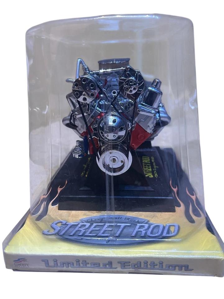 Street Rod 1:6 Chevy Small Block Engine 84026 Liberty Classics NIB - Image 4 of 4