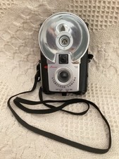 Vtg Brownie Starflash Camera With Dakon Lens  Carrying Strap - 1957