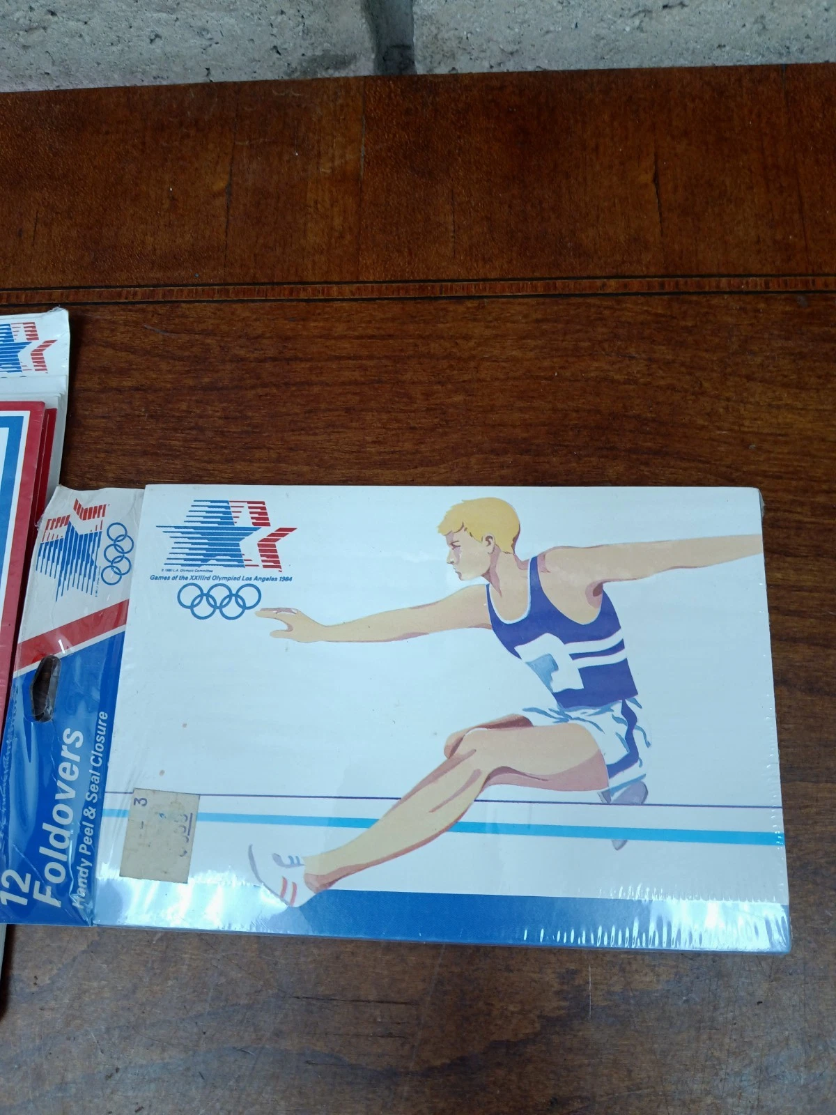 1984 OLYMPICS 12 FOLDOVERS HANDY PEEL & FACTORY SEALED COLLECTIBLES. Lot Of 3 image 2