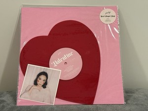 Laufey Vinyl Valentine | eBay