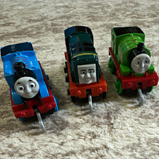 Thomas  Friends Lot of 3 Take Along Diecast Engines Thomas 1, Percy 6, Paxton