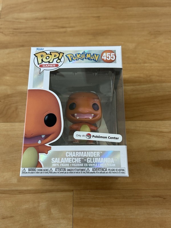 Pokemon Center Pearlescent Charmander Funko Pop #455