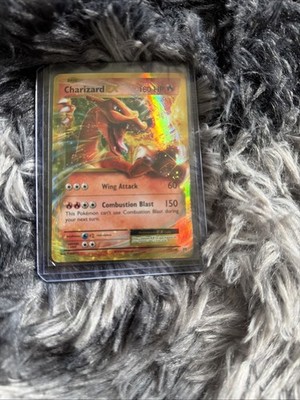 Pokémon TCG Charizard EX Holo