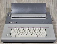 Smith Corona SL570 Spell?Right Typewriter Word Processer Vintage - TESTED -