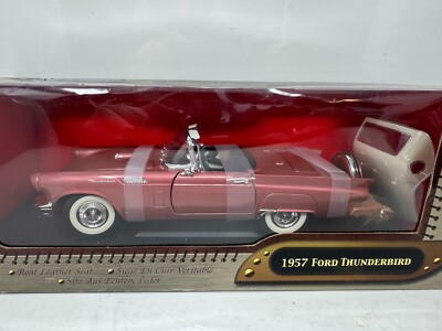 Yat Ming Road Signature 1957 Ford Thunderbird Leather Series 1:18