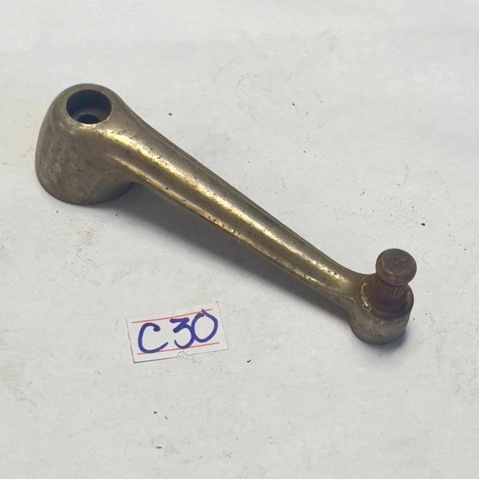 Manivela de ventana de camioneta Chevy GMC 1939 40 41 1946 48 1949 original usada #C30 - OTH-B5 Foto 2 de 4