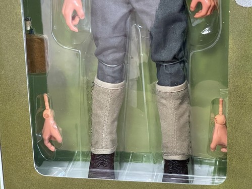1/6 BBi Elite Force WWII Australian Corporal Paddy Ryan 21171 bbi Blue Box 12" - Imagen 8 de 9