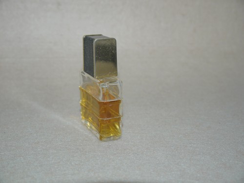 FENDI Uomo Eau de Toilette Spray en Frasco de 25 ml E. Arden Milano - Imagen 4 de 8