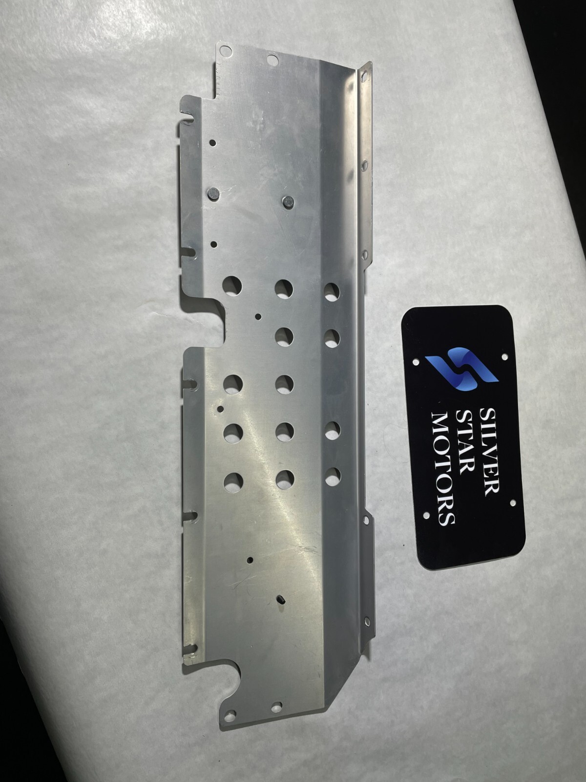 Audi R8 Spyder V10 Rear Floor Cover Metal Bracket 427813851C