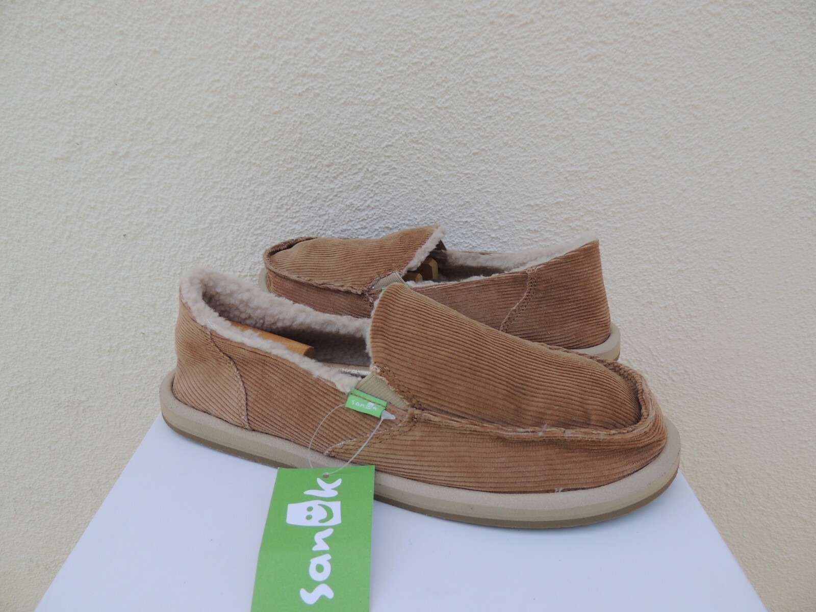 sanuk donna chill cord