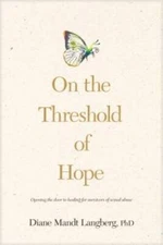 On the Threshold of Hope (Aacc Counseling Library) - Paperback - VERY GOOD