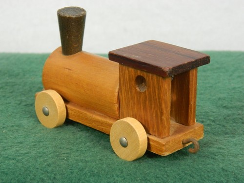 ALO LOQUAI HOLZKUNST ORIGINAL WOOD LOCOMOTIVE MADE IN WEST GERMANY NO BOX - Picture 3 of 7