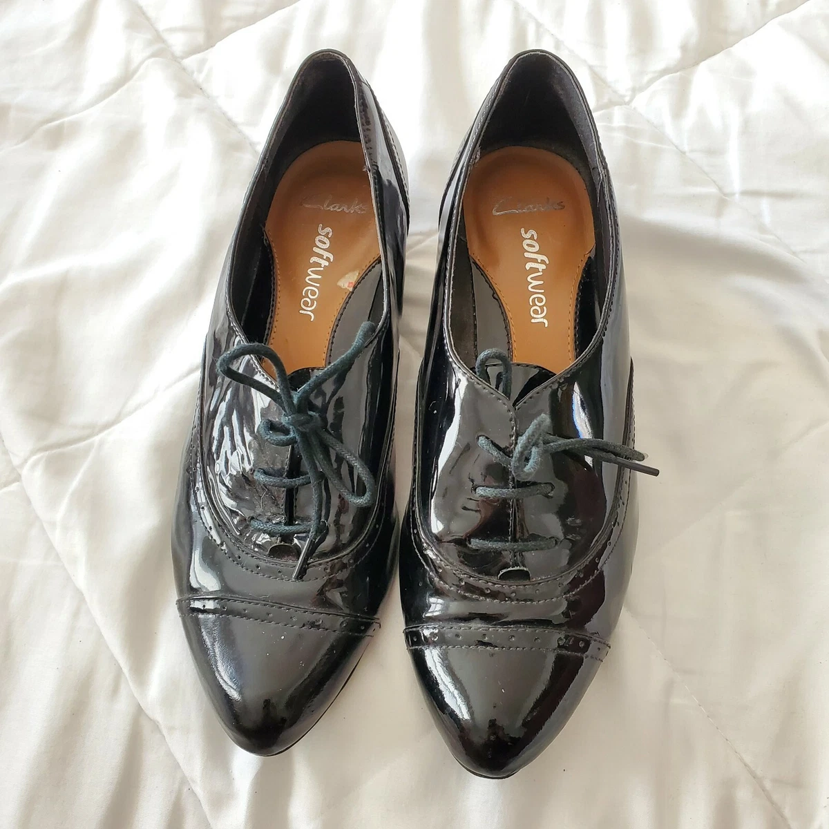 Clarks patent leather hotsell