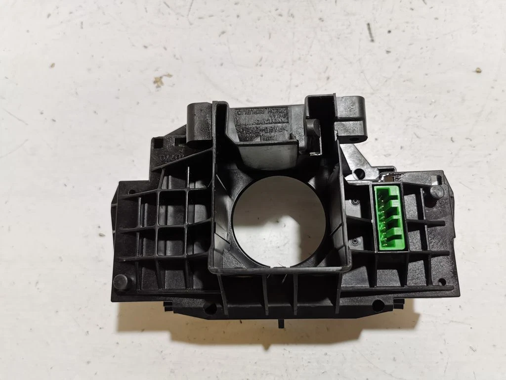 Volvo S40 2006 Steering wheel angle sensor 30710338 ALM31340