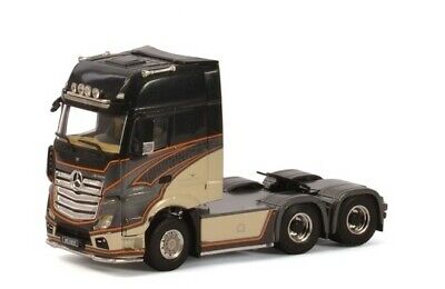 Miniatura Caminhão Mercedes Benz Actros MP4 6x2 Cavalo 1:50 WSI