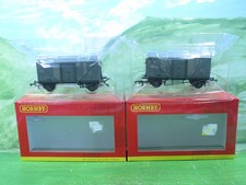2 x Hornby R6647 12T Barrier Van (Weathered) E87263 - Mint