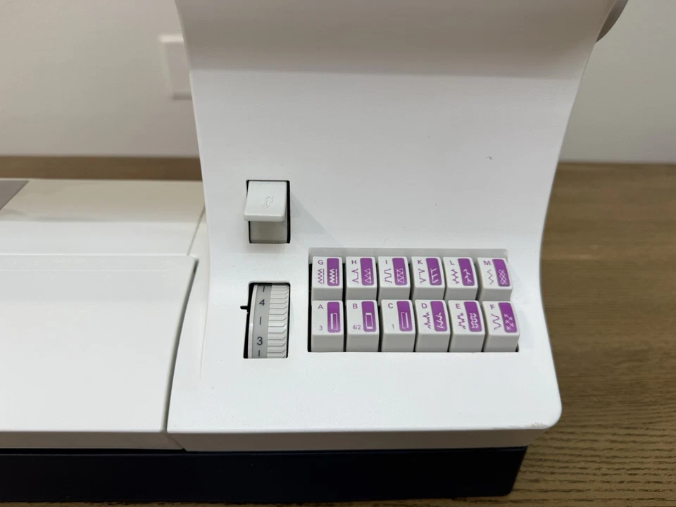 Pfaff Select 3.0 Nähmaschine IDT System Langarm getestet gewartet funktioniert perf. - Bild 3 von 4