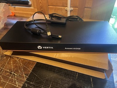 AVOCENT AV3108 KVMoIP Switch + FEMOUIQ-VMCHD Adapter