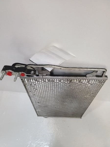 Condensador de aire acondicionado Ford Fusion 2006-2012 3,5 L  Foto 2 de 4