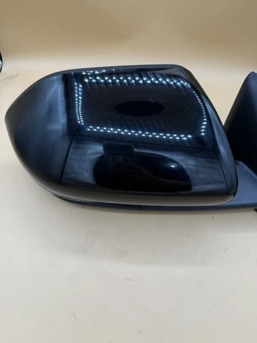 2020 2021 2022 Ford Explorer RH Side Mirror W/Camera Blind Spot Paint Code UM