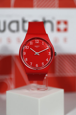 New Rare Limited Swiss Made Swatch SUNETTY GR175  Red Silicone Matte Strap 34mm